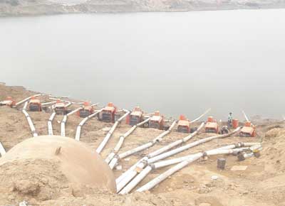 Dewatering during flood disaster management