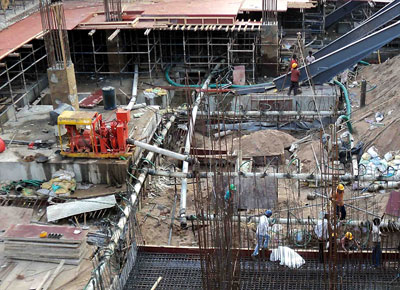Dewatering at Mall Project